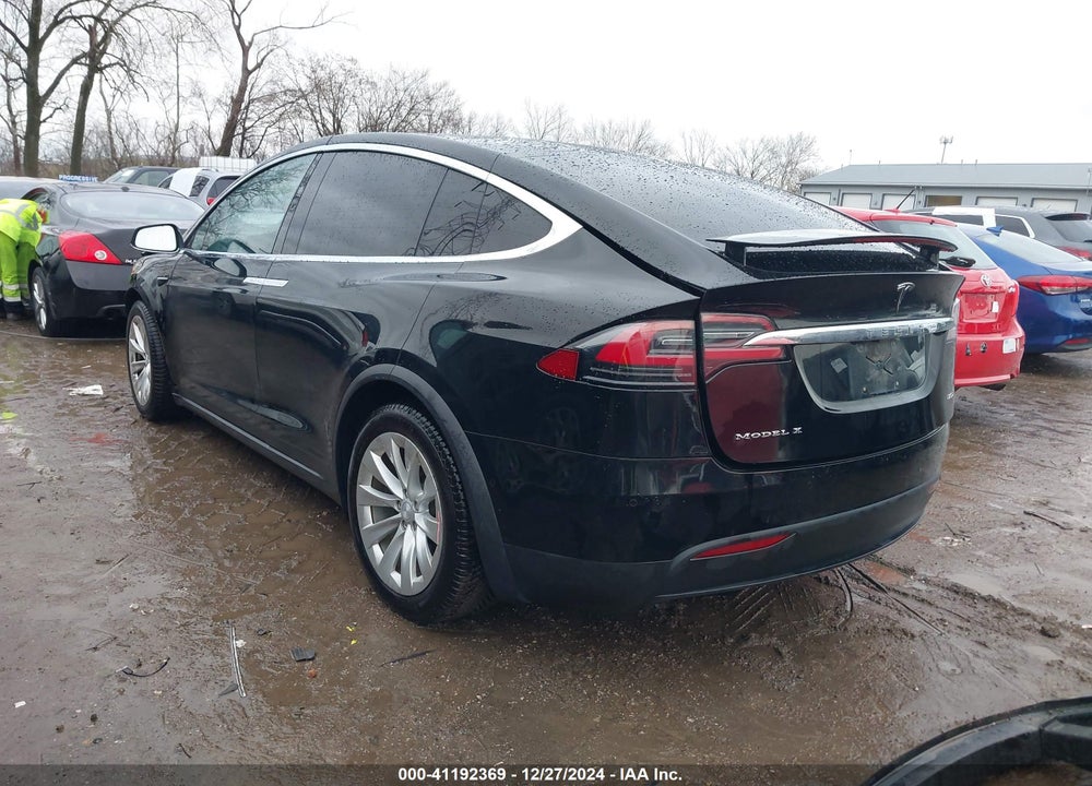 2018 TESLA MODEL X 100D/75D/P100D VIN: 5YJXCBE29JF099951