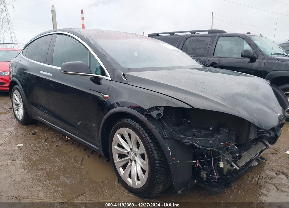 2018 TESLA MODEL X 100D/75D/P100D VIN: 5YJXCBE29JF099951