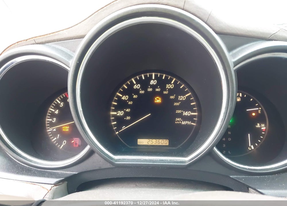 2004 LEXUS RX 330 VIN: JTJGA31U240007551
