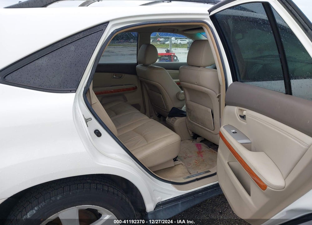 2004 LEXUS RX 330 VIN: JTJGA31U240007551
