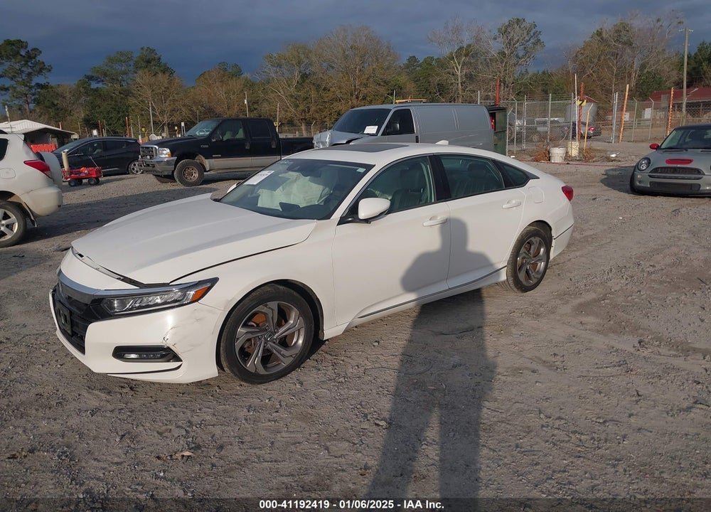 2018 HONDA ACCORD VIN: 1HGCV1F69JA011186