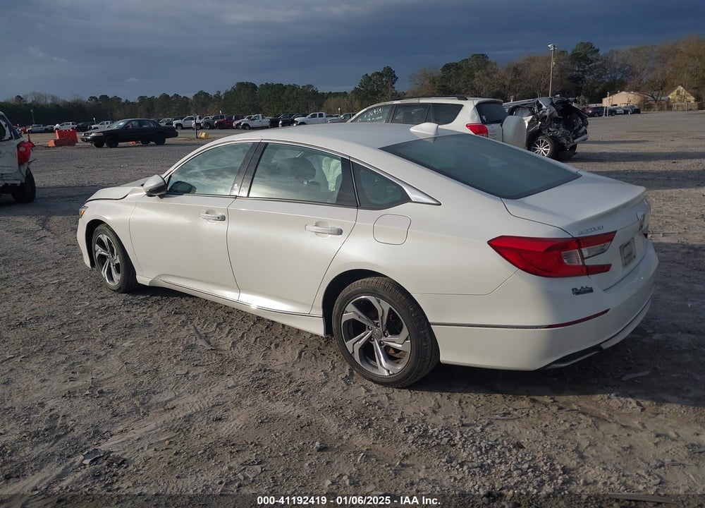 2018 HONDA ACCORD VIN: 1HGCV1F69JA011186