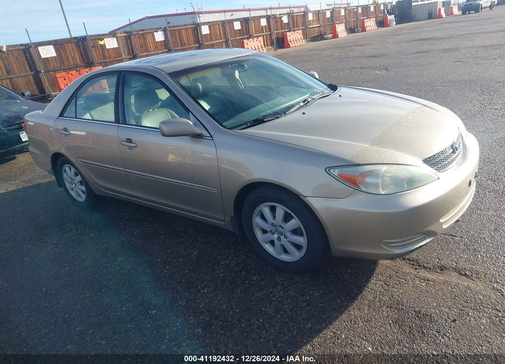 2002 TOYOTA CAMRY XLE VIN: 4T1BE32KX2U635356