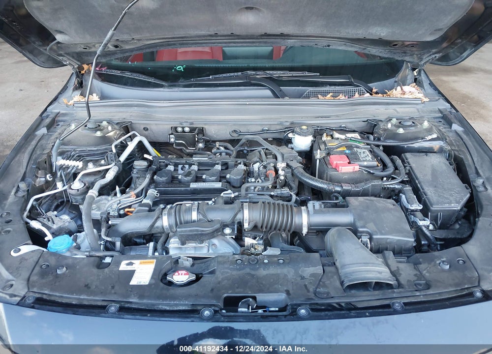 2019 HONDA ACCORD VIN: 1HGCV1F32KA164371