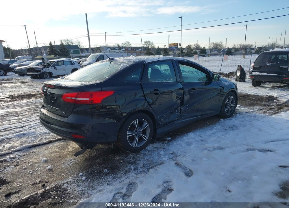 2018 FORD FOCUS VIN: 1FADP3F27JL301118
