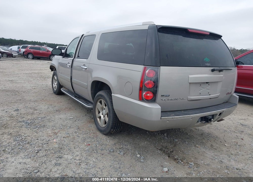 2009 GMC YUKON XL 1500 DENALI VIN: 1GKFK06219J105879