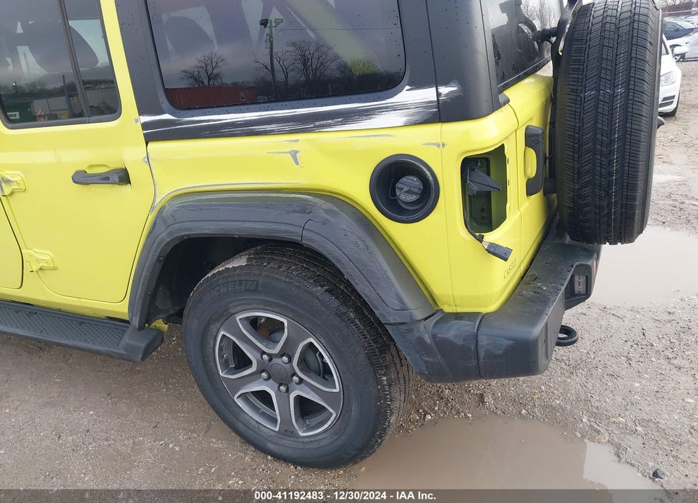 2022 JEEP WRANGLER UNLIMITED VIN: 1C4HJXDG4NW247185