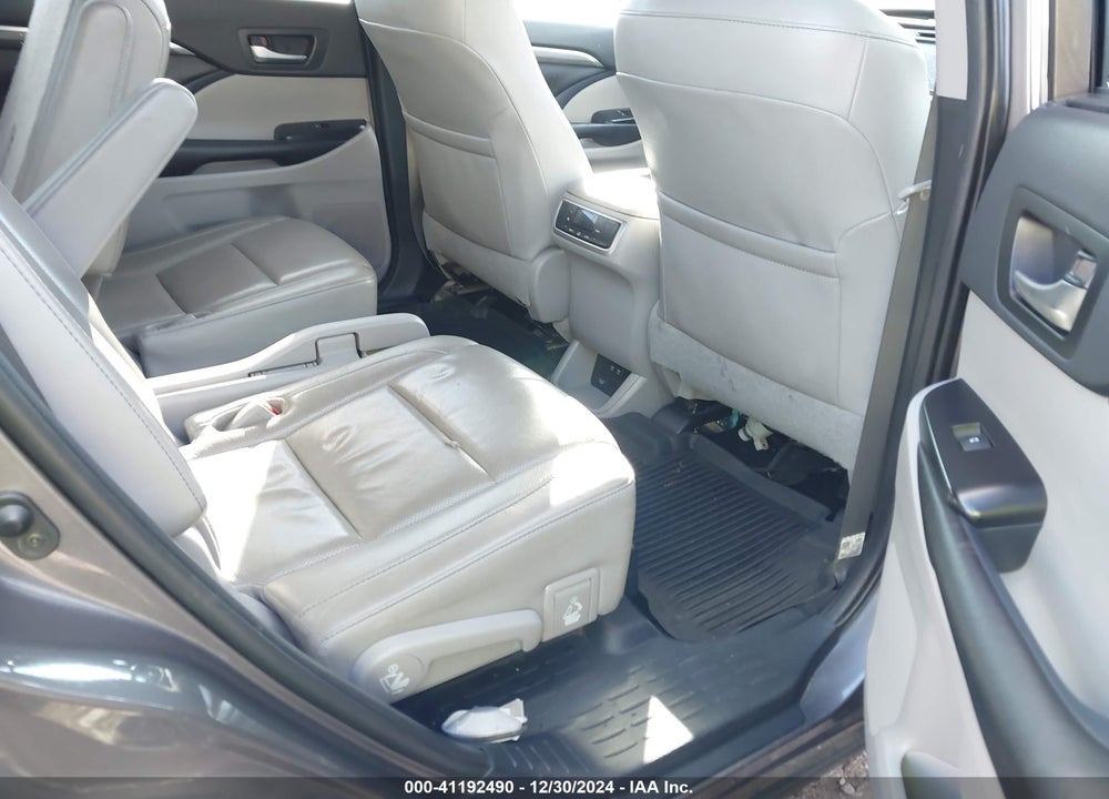 2019 TOYOTA HIGHLANDER LIMITED VIN: 5TDDZRFH9KS735262