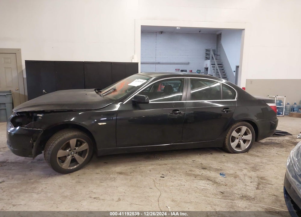 2008 BMW 528XI VIN: WBANV13528CZ56608