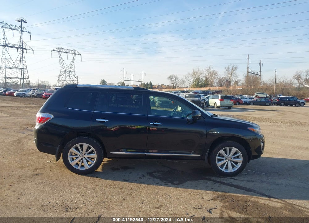 2013 TOYOTA HIGHLANDER HYBRID LIMITED V6 VIN: JTEDC3EH2D2011810