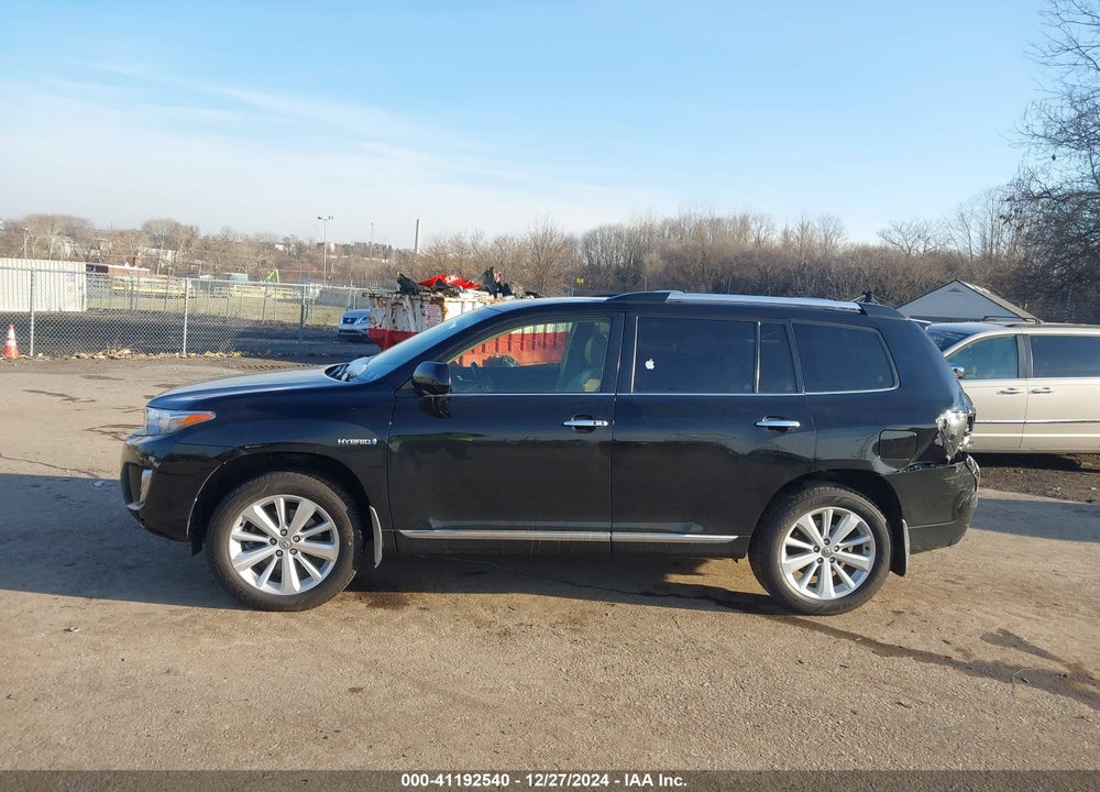 2013 TOYOTA HIGHLANDER HYBRID LIMITED V6 VIN: JTEDC3EH2D2011810