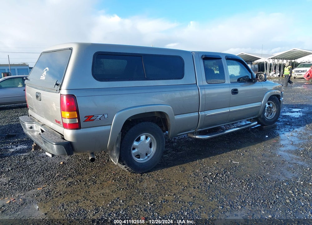 2003 GMC SIERRA 1500 SLE VIN: 2GTEK19T631100244