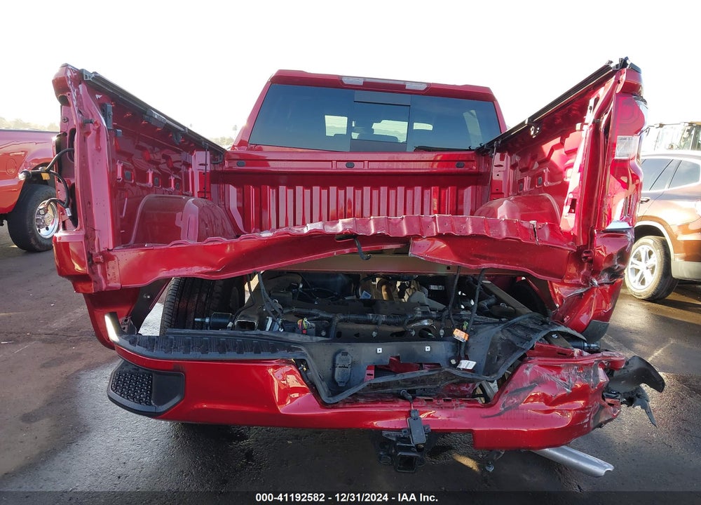 2024 CHEVROLET SILVERADO 1500 VIN: 1GCUDEE85RZ246665