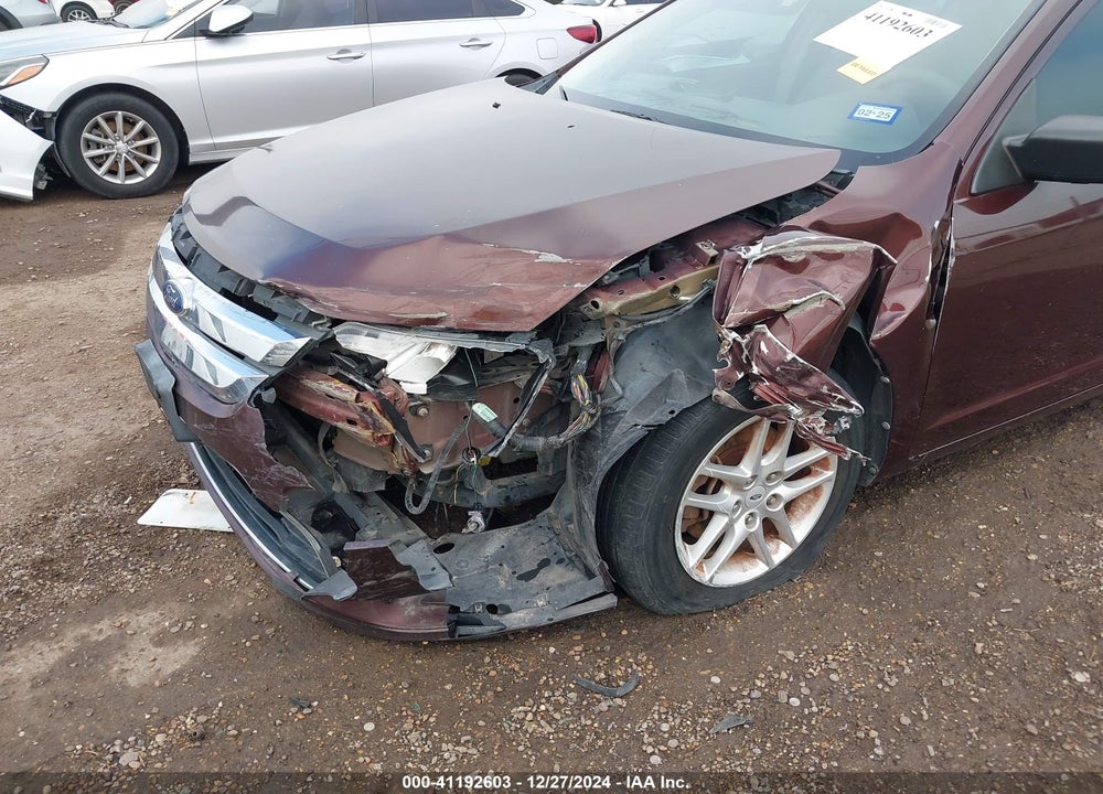 2012 FORD FUSION VIN: 3FAHP0GA3CR217940
