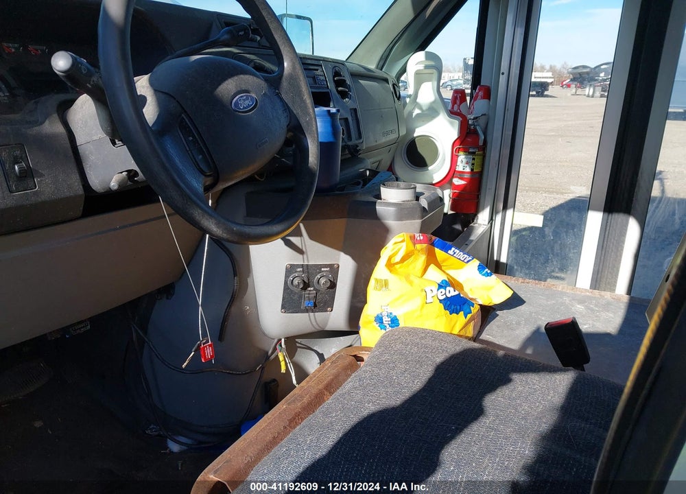 2012 FORD E-350 CUTAWAY VIN: 1FDEE3FL4CDB19057