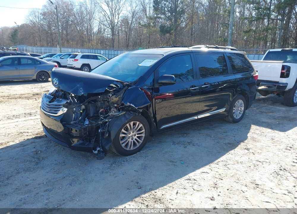 2016 TOYOTA SIENNA XLE 8 PASSENGER VIN: 5TDYK3DC6GS711034