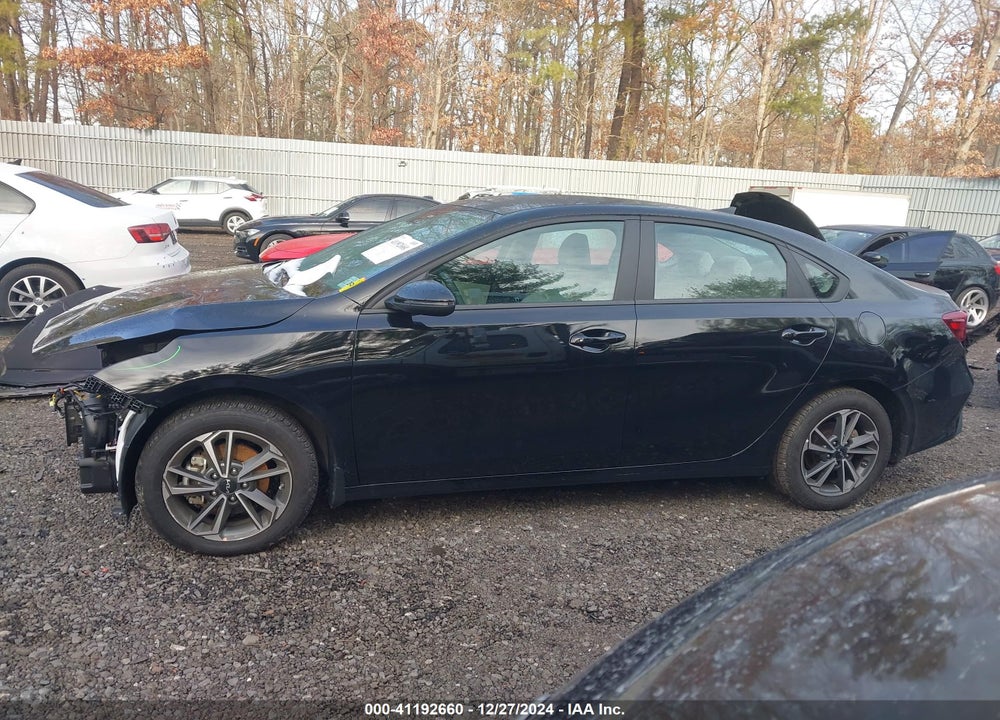 2023 KIA FORTE VIN: 3KPF24AD7PE658588