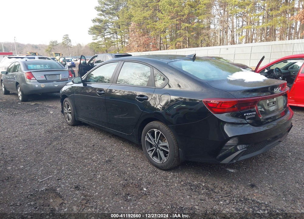2023 KIA FORTE VIN: 3KPF24AD7PE658588