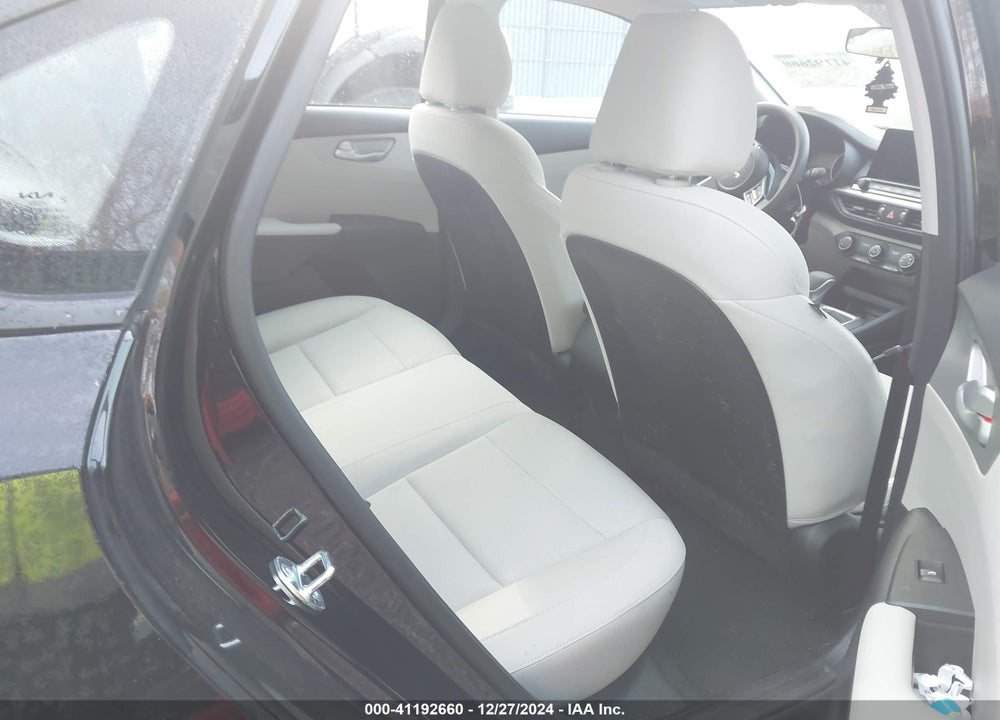 2023 KIA FORTE VIN: 3KPF24AD7PE658588