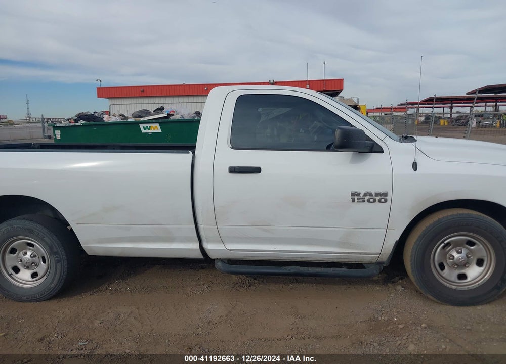 2017 RAM 1500 TRADESMAN REGULAR CAB 4X2 8' BOX VIN: 3C6JR6DG1HG745522