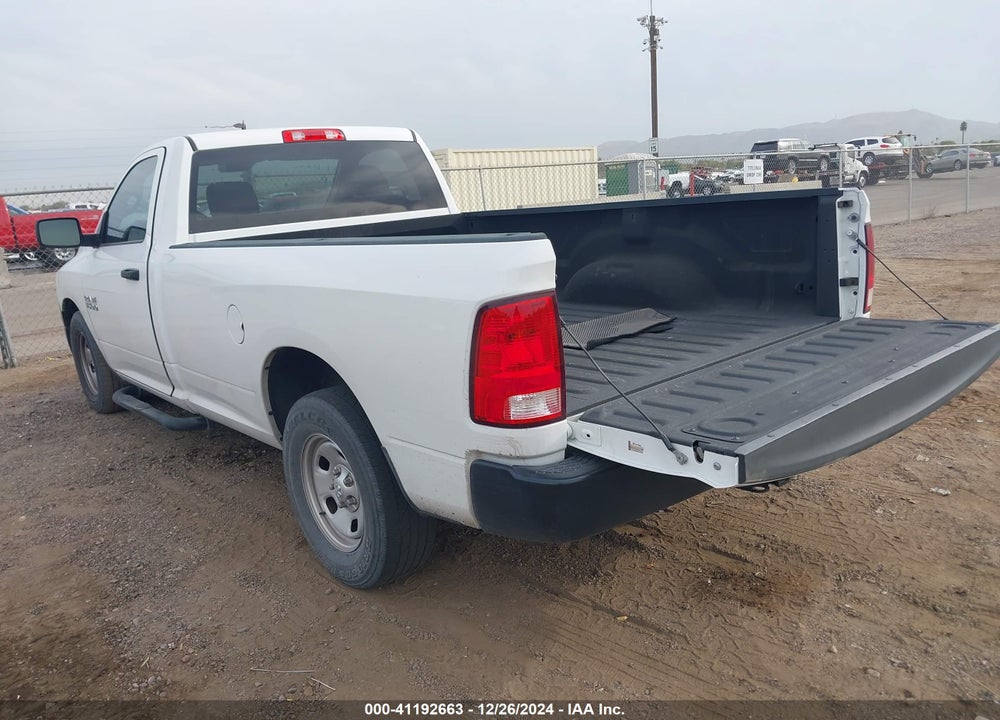 2017 RAM 1500 TRADESMAN REGULAR CAB 4X2 8' BOX VIN: 3C6JR6DG1HG745522
