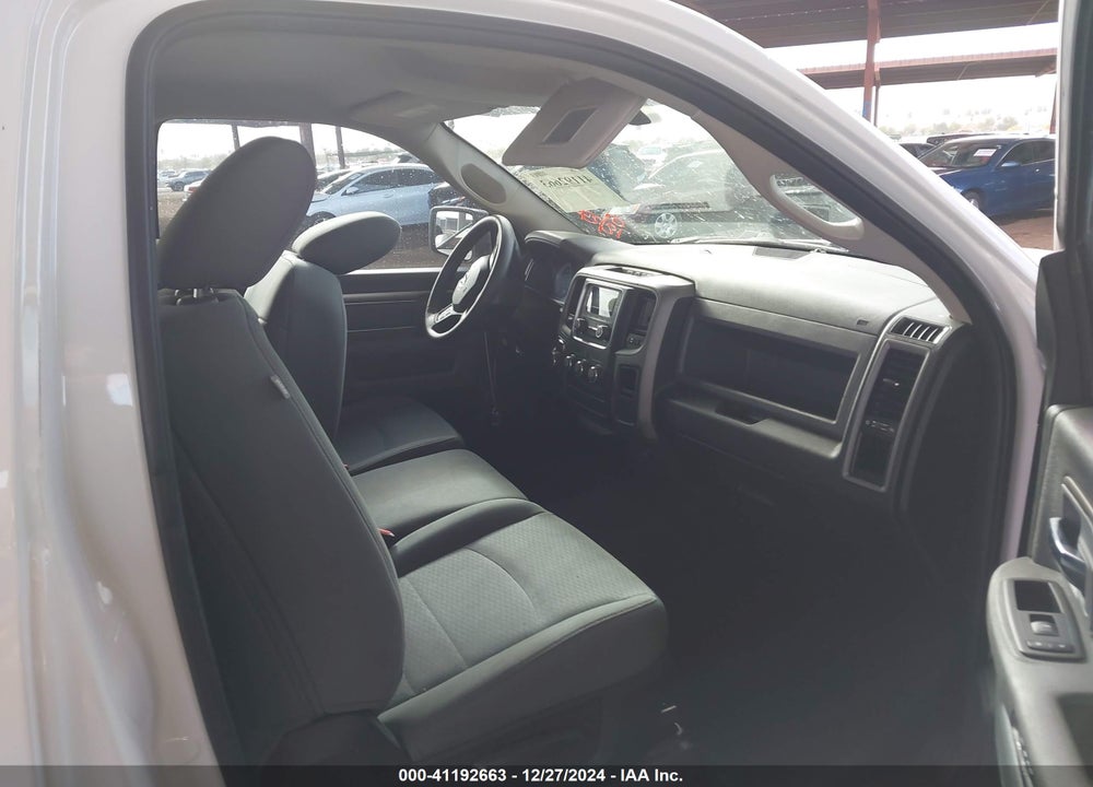 2017 RAM 1500 TRADESMAN REGULAR CAB 4X2 8' BOX VIN: 3C6JR6DG1HG745522