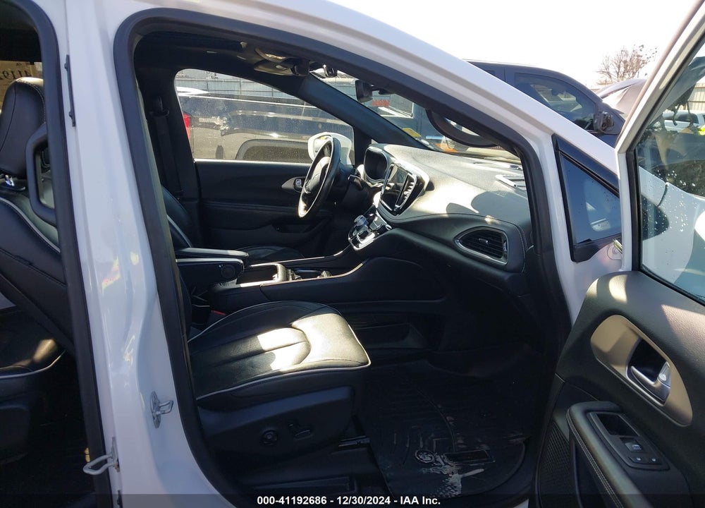 2021 CHRYSLER PACIFICA HYBRID LIMITED VIN: 2C4RC1S73MR517576