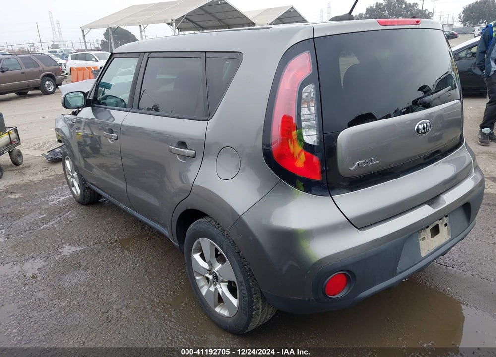 2017 KIA SOUL VIN: KNDJN2A21H7475421
