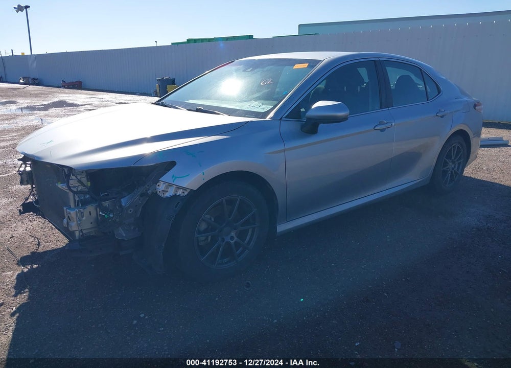 2018 TOYOTA CAMRY VIN: 4T1B11HK5JU084338