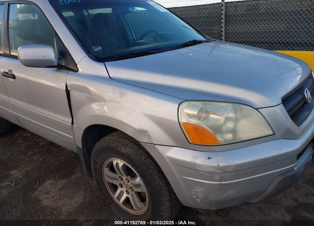 2005 HONDA PILOT EX VIN: 2HKYF18495H509027