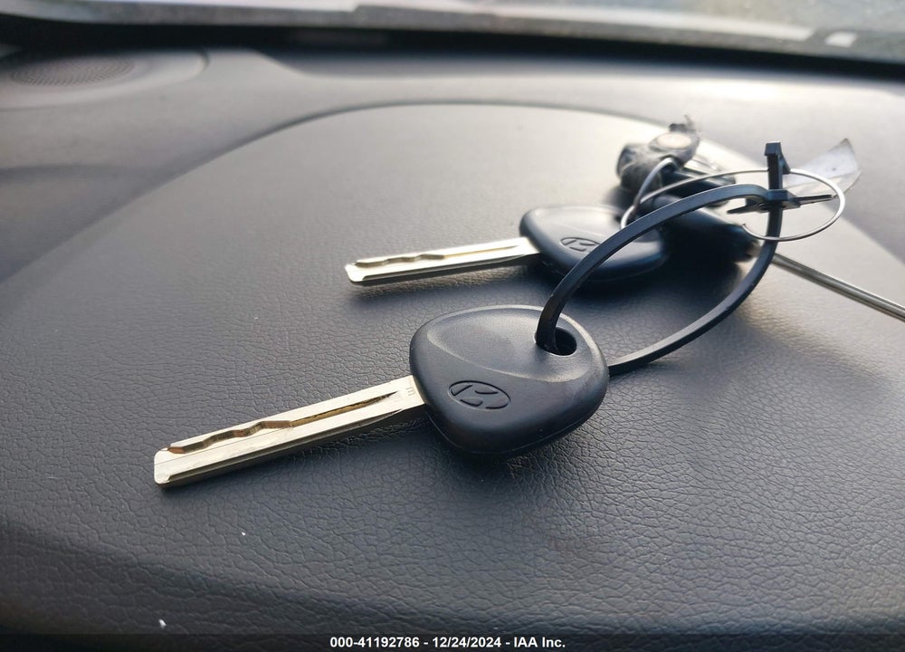2013 HYUNDAI SONATA VIN: 5NPEB4AC7DH504473