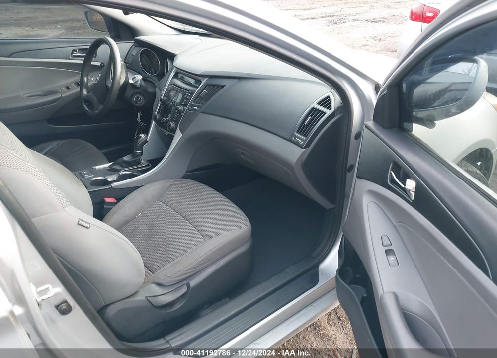 2013 HYUNDAI SONATA VIN: 5NPEB4AC7DH504473
