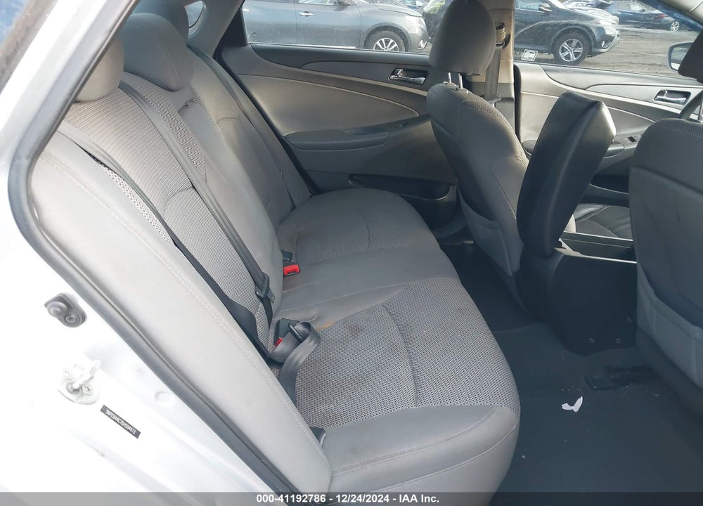 2013 HYUNDAI SONATA VIN: 5NPEB4AC7DH504473