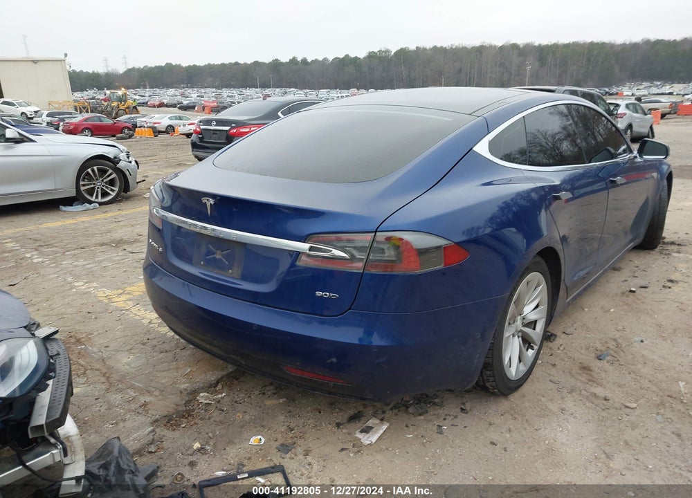 2016 TESLA MODEL S VIN: 5YJSA1E22GF149866