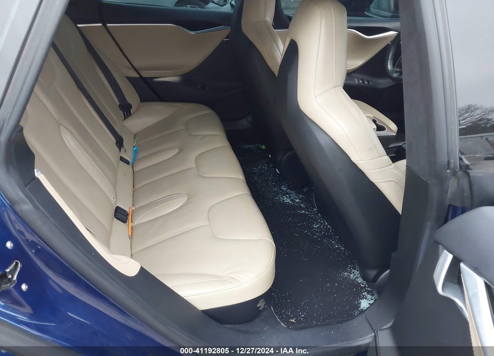2016 TESLA MODEL S VIN: 5YJSA1E22GF149866