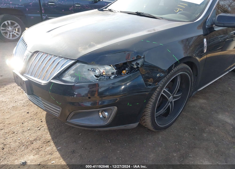 2009 LINCOLN MKS VIN: 1LNHM94R89G612032