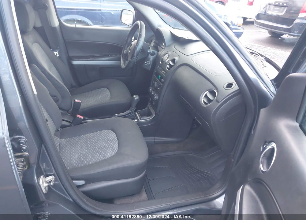 2011 CHEVROLET HHR LS VIN: 3GNBAAFW7BS598680