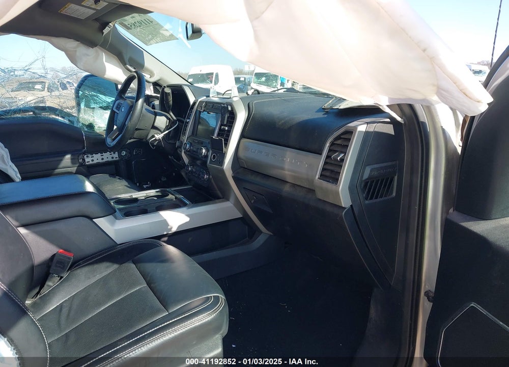 2021 FORD F-250 LARIAT VIN: 1FT8W2BT1MEC60338