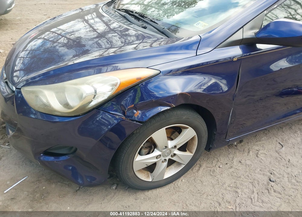 2013 HYUNDAI ELANTRA GLS VIN: 5NPDH4AE6DH281709