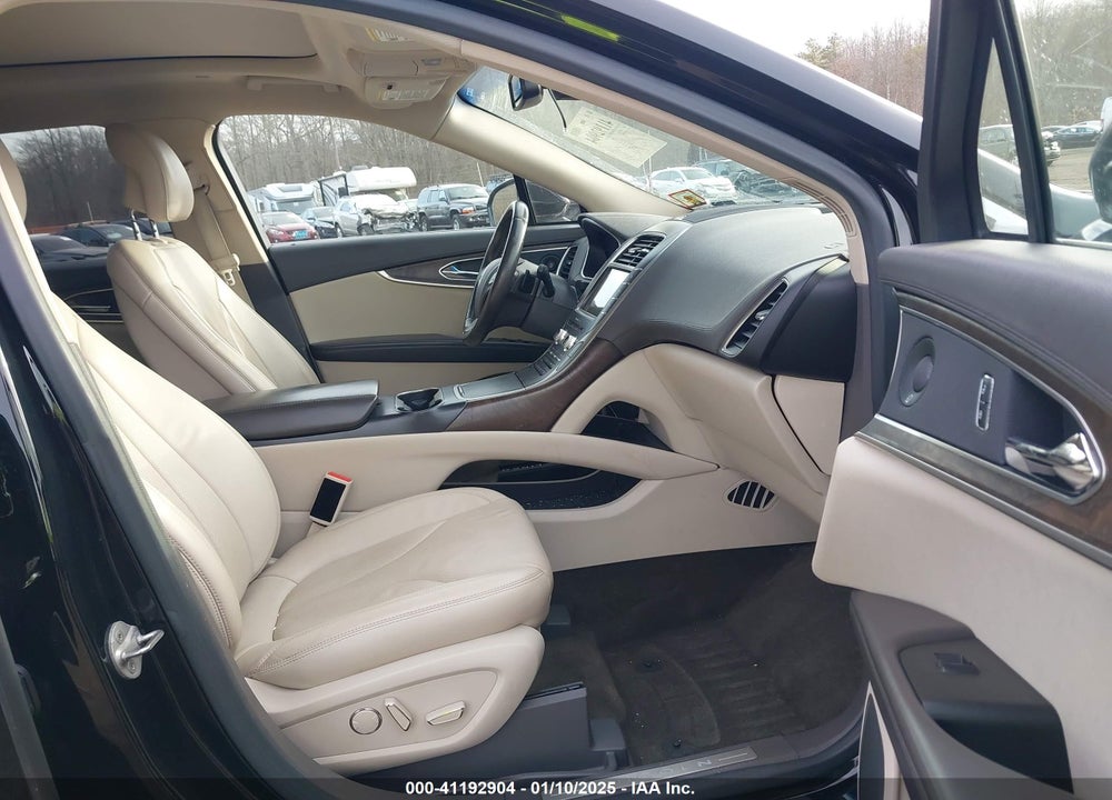 2016 LINCOLN MKX RESERVE VIN: 2LMTJ8LP8GBL69618