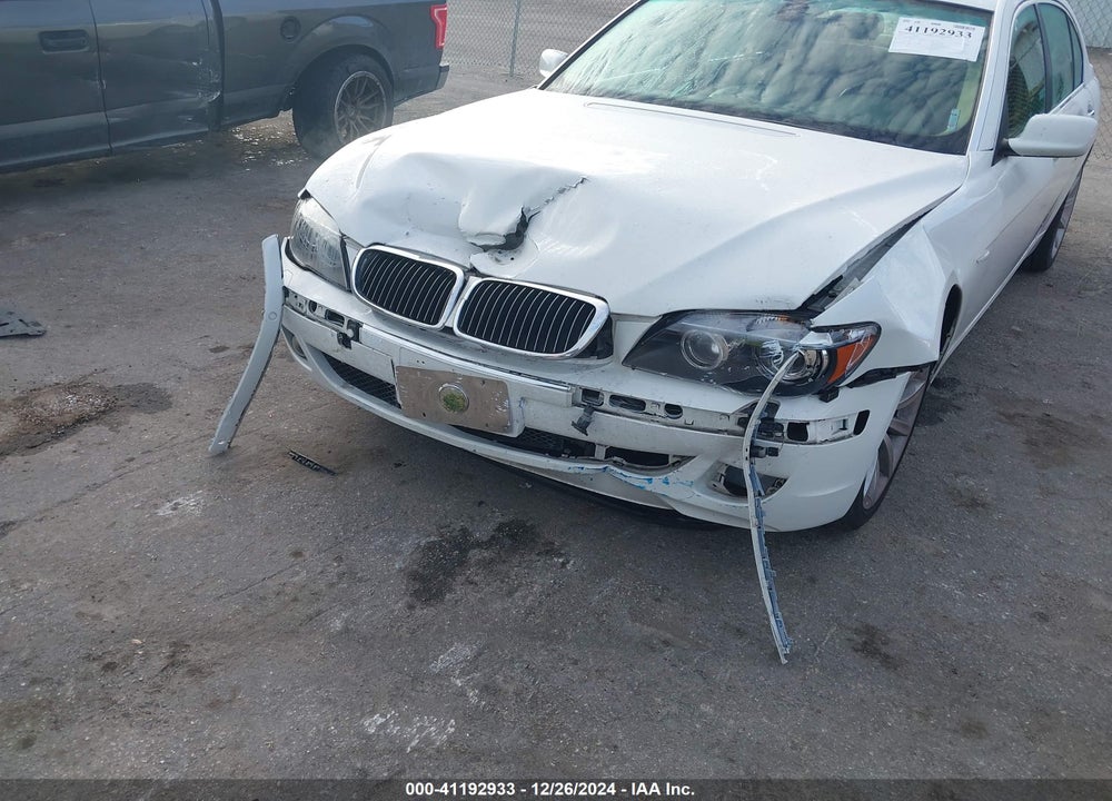 2007 BMW 750LI VIN: WBAHN83557DT71276