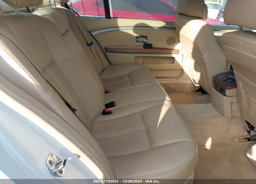 2007 BMW 750LI VIN: WBAHN83557DT71276