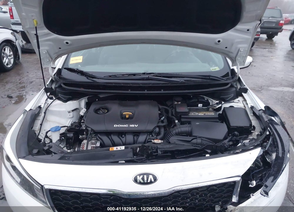 2018 KIA FORTE LX VIN: 3KPFK4A71JE273691
