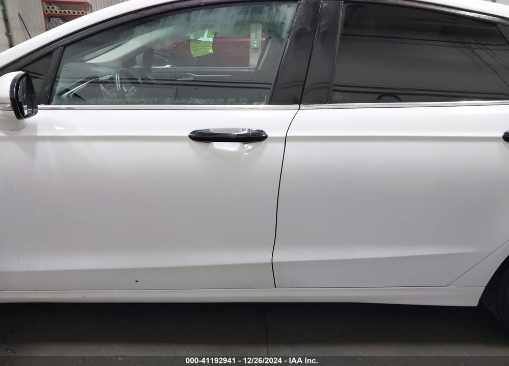 2016 FORD FUSION SE VIN: 3FA6P0T98GR146033