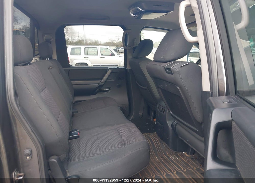 2010 NISSAN TITAN SE VIN: 1N6BA0ED3AN314650