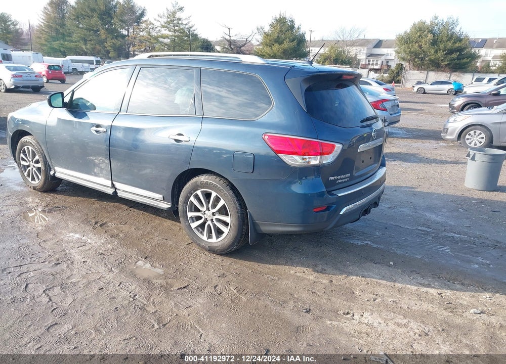 2016 NISSAN PATHFINDER SL VIN: 5N1AR2MM9GC623172