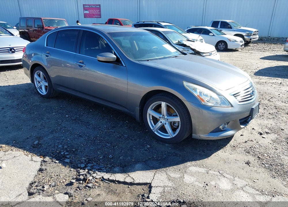 2013 INFINITI G37X VIN: JN1CV6AR4DM359142