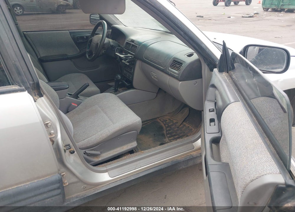 2001 SUBARU FORESTER L VIN: JF1SF63521H766175