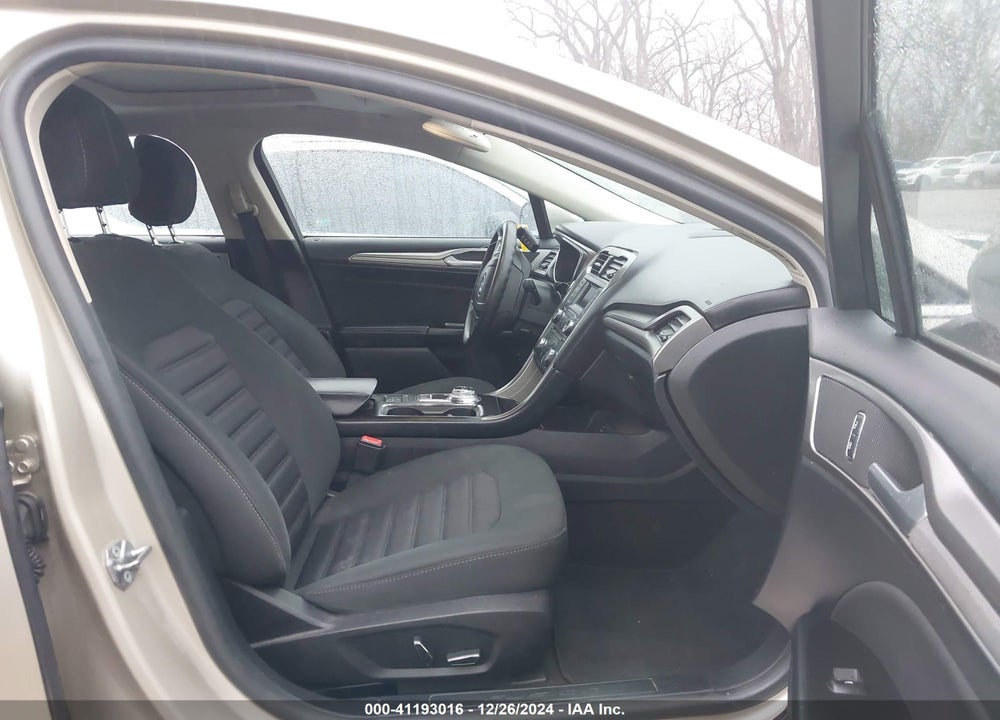 2017 FORD FUSION HYBRID SE VIN: 3FA6P0LU0HR300501