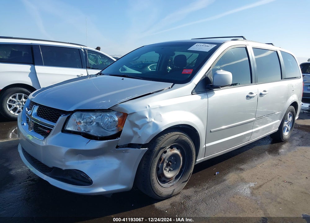 2011 DODGE GRAND CARAVAN MAINSTREET VIN: 2D4RN3DG1BR762492
